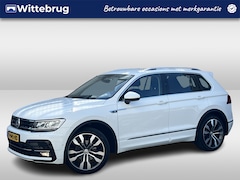 Volkswagen Tiguan - 1.5 TSI R-Line Business+ / Digitaal dashboard / Navigatie / App connect / Zwenkbare trekha