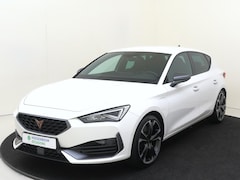 CUPRA Leon - 1.4 e-Hybrid VZ Performance | SoH 96% | Adaptieve demping | Parkeerassistent | Stoel- en s