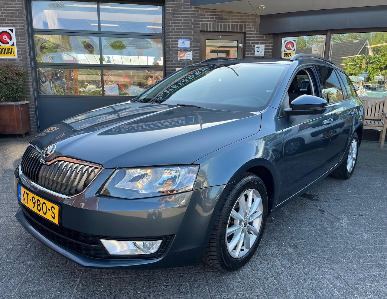 Skoda Octavia Combi - 1.0 TSI AUTOMAAT 1e eigenaar - AutoWereld.nl