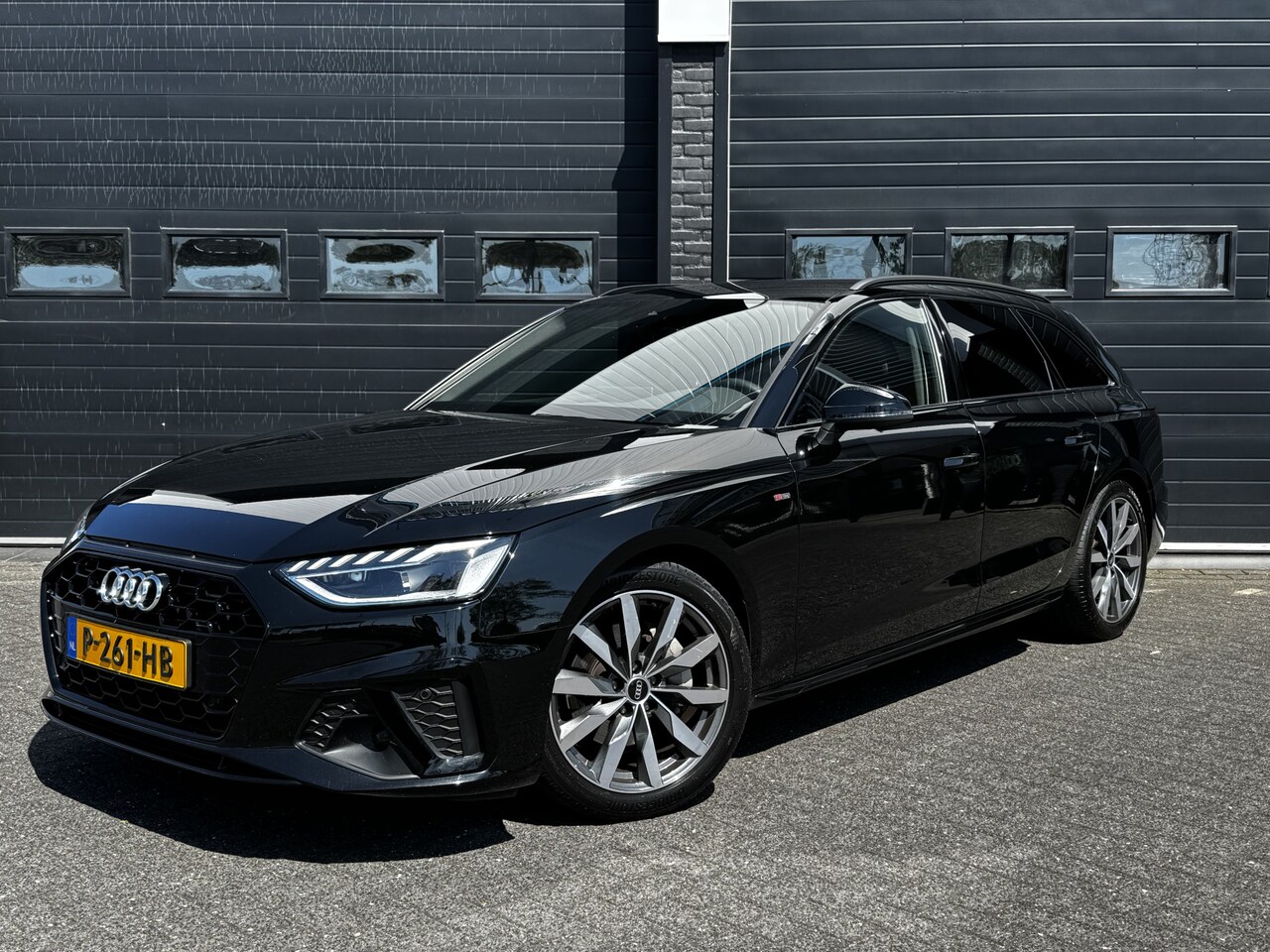 Audi A4 Avant - 40 TFSI 204PK S-Line edition Competition | Keyless | Navi | Carplay | NL-Auto | 29.900,- i - AutoWereld.nl