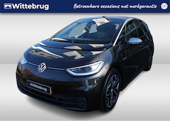 Volkswagen ID.3 - First Plus 58 kWh / Navigatie / LM 19 inch / Camera / LED / Parkeersensoren / Keyless