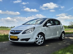 Opel Corsa - 1.0-12V 111 Edition