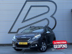 Peugeot 2008 - 1.2 PureTech Allure Navi|Pano|Clima|Trekhaak|Cruise|PDC|D-riem v.v. in 2022|N.A.P|APK tot