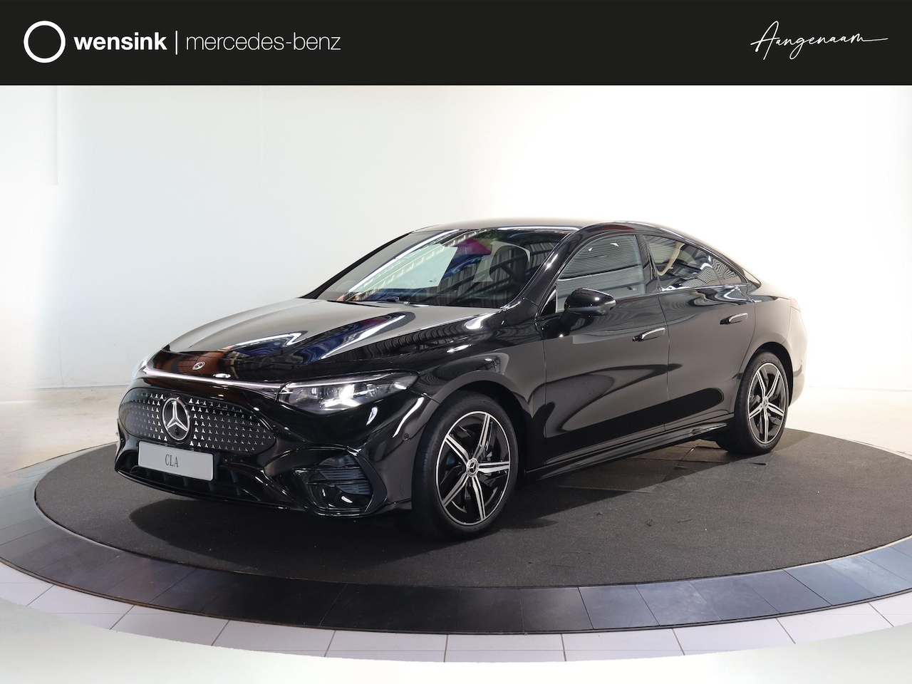 Mercedes-Benz CLA-Klasse - 200 Business Solution AMG 58 kWh | Panoramadak | Premium Pakket | Superscreen | Trekhaak | - AutoWereld.nl