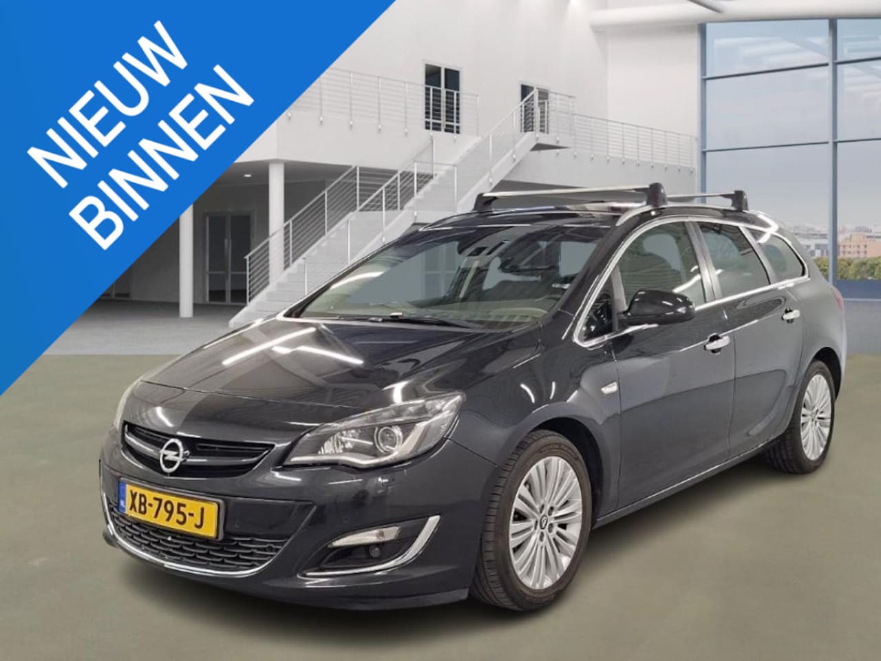 Opel Astra Sports Tourer - 1.4 Turbo Sport Navi, Xenon, Bluetooth, Trekhaak, Automaat........ - AutoWereld.nl