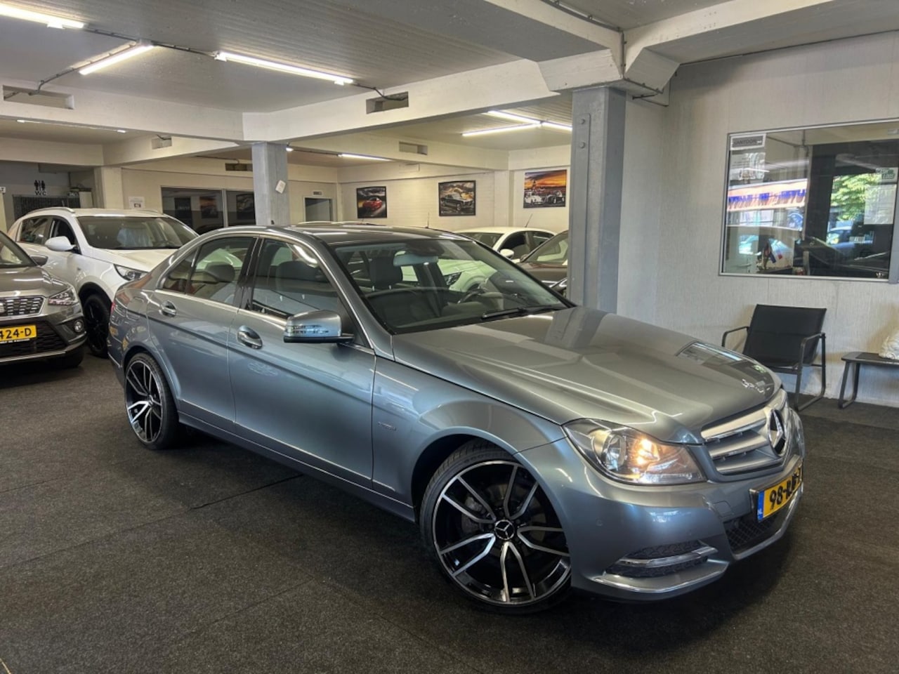 Mercedes-Benz C-klasse - 180 *NAP*Facelift*Automaat*Leder*Carplay - AutoWereld.nl