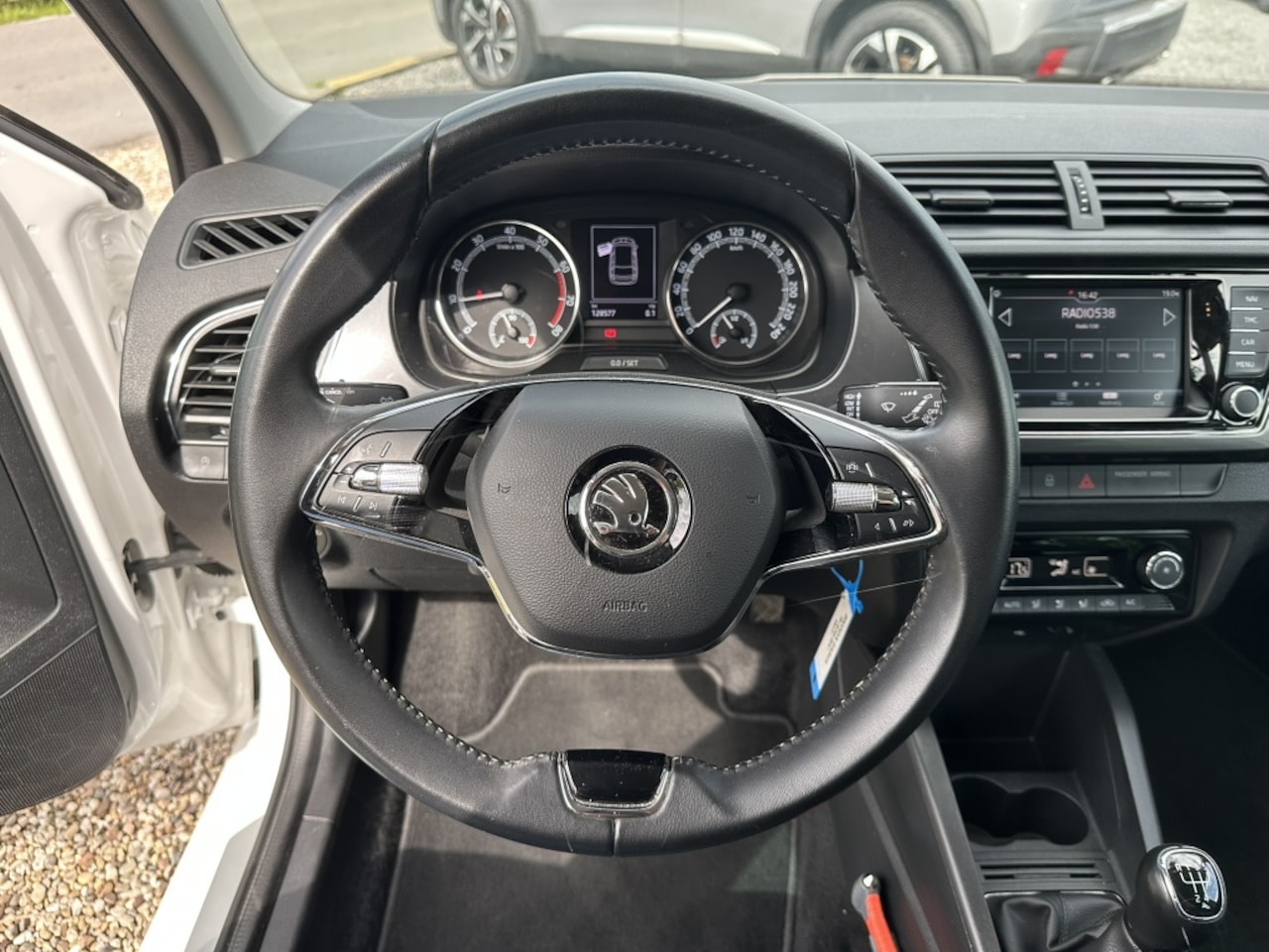 Skoda Fabia Combi - 1.0 TSI Bus. Edition Carplay/Climate-Control