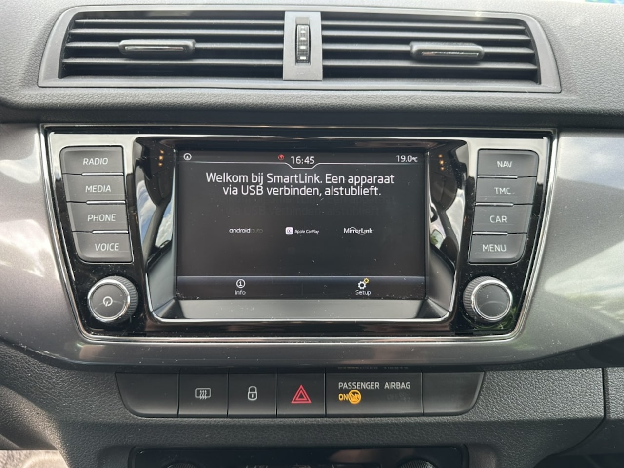 Skoda Fabia Combi - 1.0 TSI Bus. Edition Carplay/Climate-Control