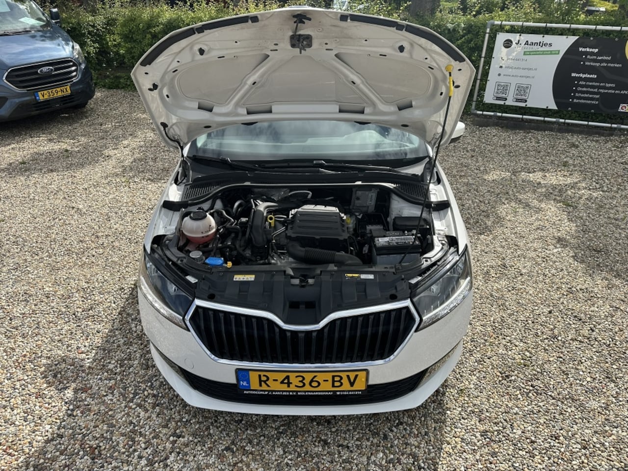 Skoda Fabia Combi - 1.0 TSI Bus. Edition Carplay/Climate-Control
