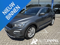 Volkswagen T-Roc - 1.5 TSI Sport | App-connect | Led | ACC | el. A-klep | 17"LMV | Stoelverw