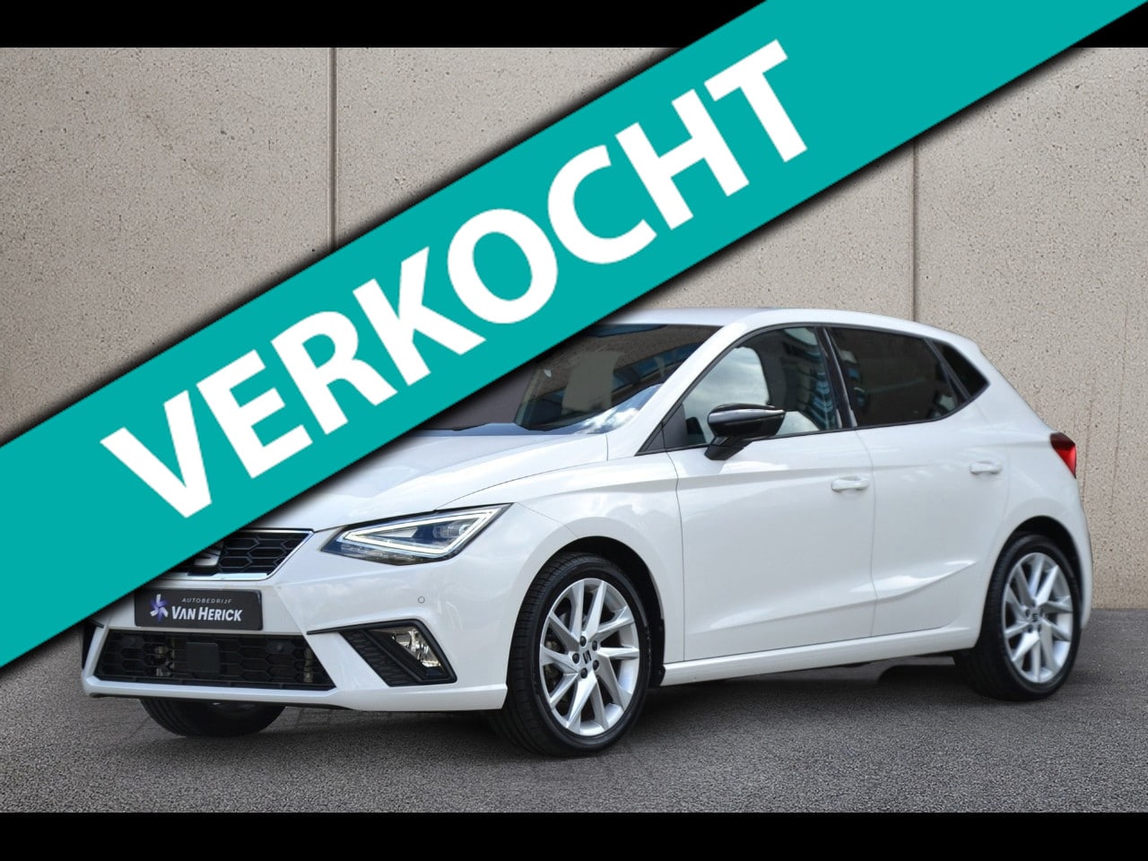 SEAT Ibiza - 1.0 TSI FR Business Connect 110pk | Navigatie | Winterpakket | ACC | Full LED - AutoWereld.nl