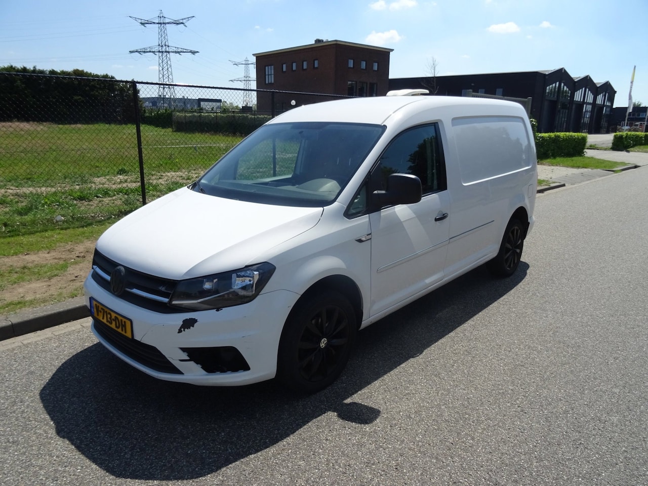Volkswagen Caddy Maxi - 2.0 TDI L2H1 BMT Trendline - AutoWereld.nl