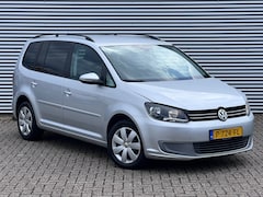 Volkswagen Touran - 1.4 TSI Trendline | AUTOMAAT | AIRCO | CRUISE | RADIO | NIEUWE APK |