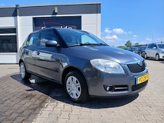Skoda Fabia - 1.4-16V 102.000Km Nap/Dealer onderhouden/Apk 04-'27