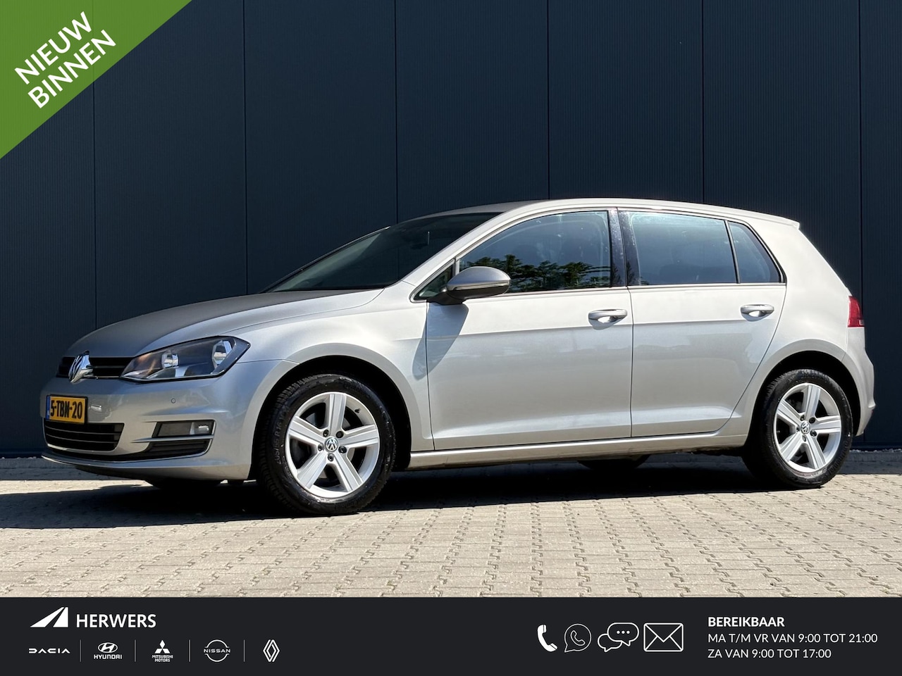 Volkswagen Golf - 1.2 TSI Highline / Trekhaak 1300 kg geremd / Climate Control / Cruise Control /  All-seaso - AutoWereld.nl