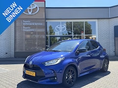 Toyota Yaris - 1.5 HYBRID EXECUTIVE STOELVERW BLIND-SPOT PARK-SENSOREN NAVI APPLE/ANDROID KEYLESS NL-AUTO