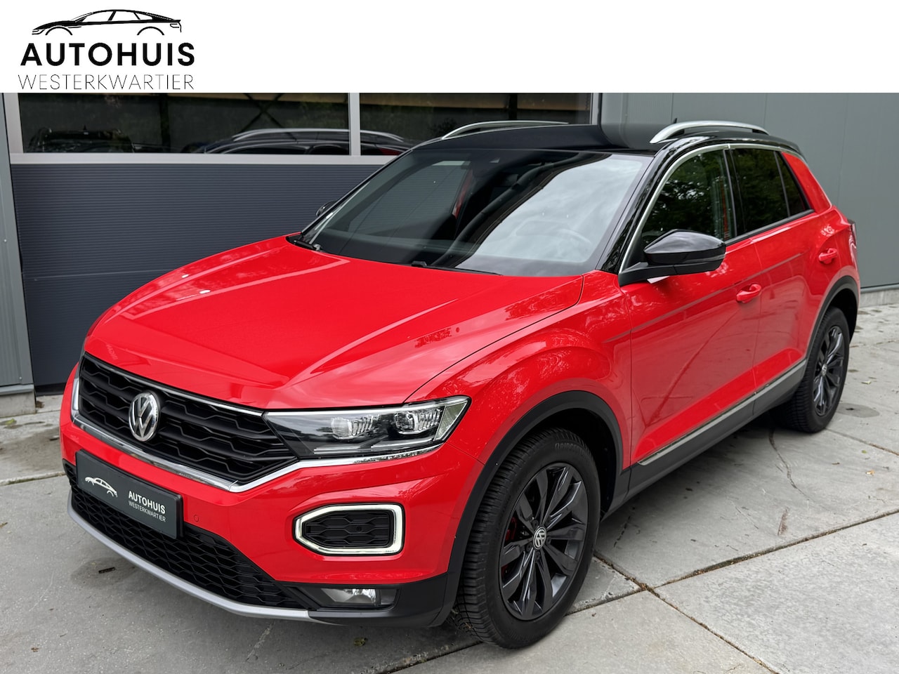 Volkswagen T-Roc - 1.5 TSI 150pk DSG Sport Stoelverwarming Virtual Cockpit Navigatie Trekhaak Climate Control - AutoWereld.nl