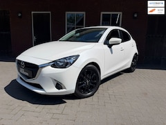 Mazda 2 - 2 1.5 Skyactiv-G Sport Selected | Carplay| Navi| Dodehoek| Stoelverwarming| PDC