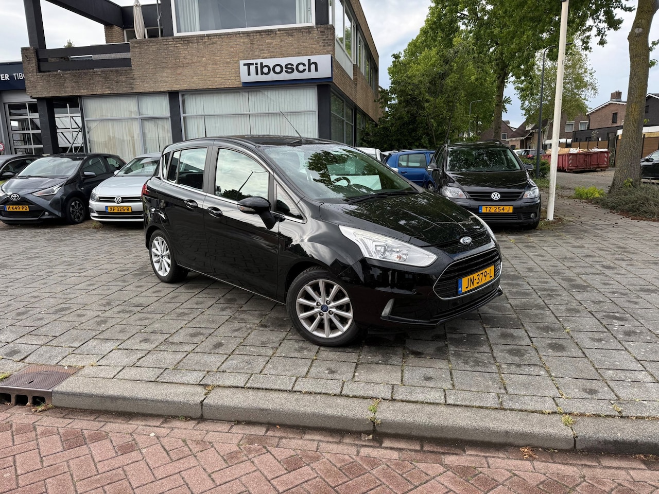 Ford B-Max - 1.0 EcoBoost Titanium 1.0 EcoBoost Titanium, 1 eigenaar, 66.000 KM! - AutoWereld.nl