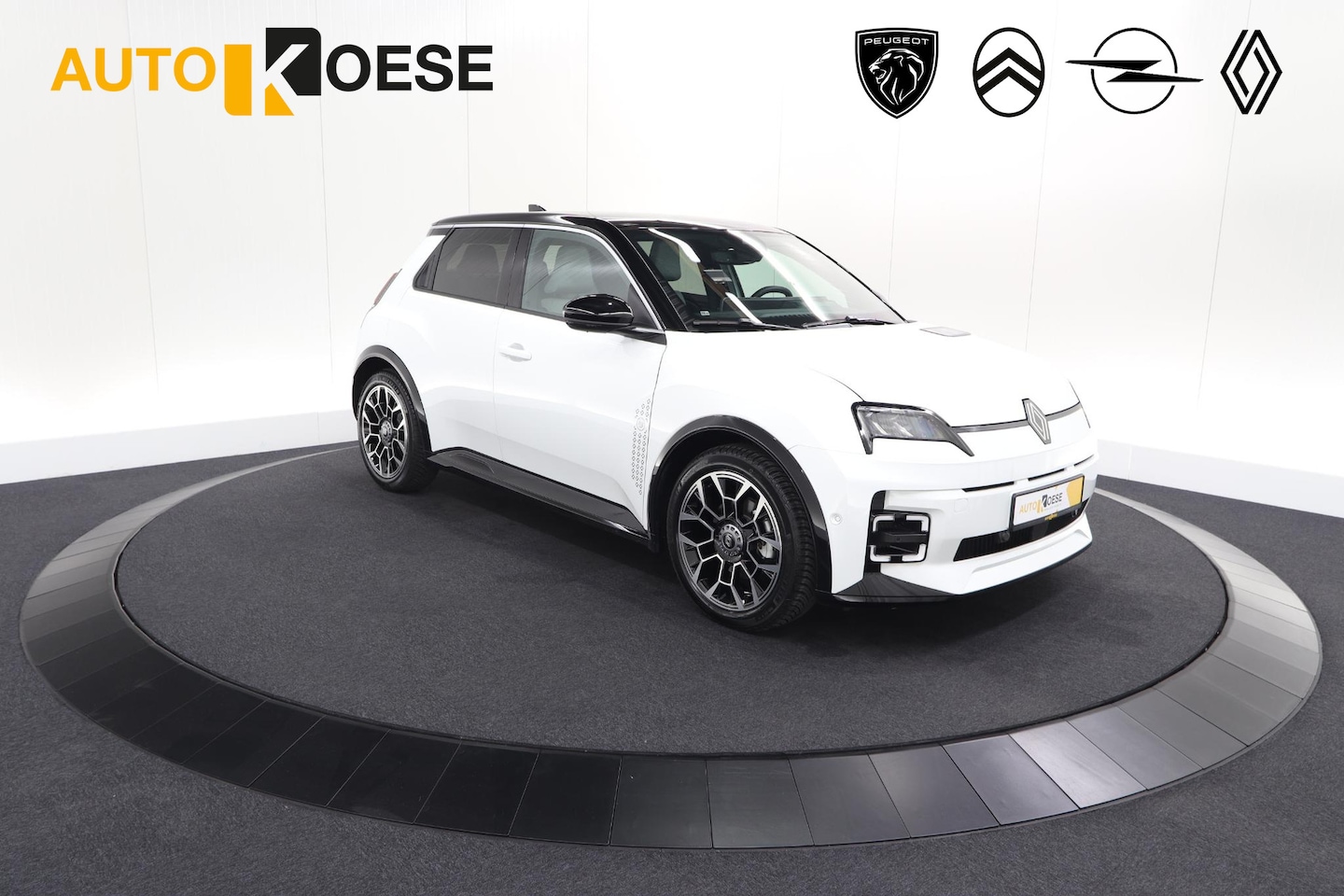 Renault 5 - comfort range Roland-Garros 52 kWh | UNIEK ! | Adaptieve Cruise | Apple Carplay | Stoelver - AutoWereld.nl