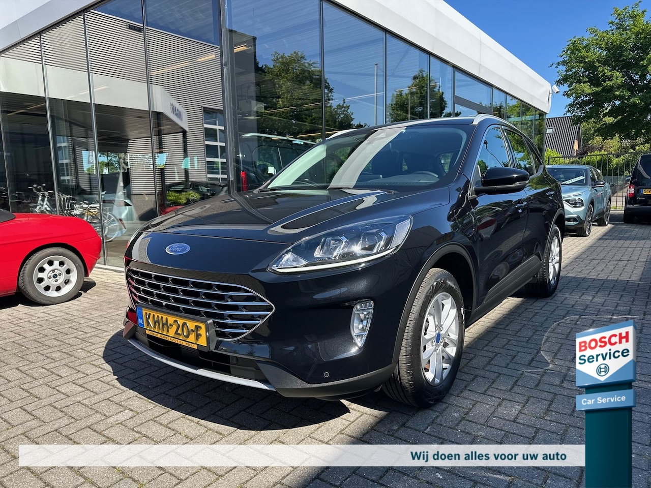 Ford Kuga - 2.5 PHEV automaat PLUG IN HYBRID 225pk Titanium - AutoWereld.nl