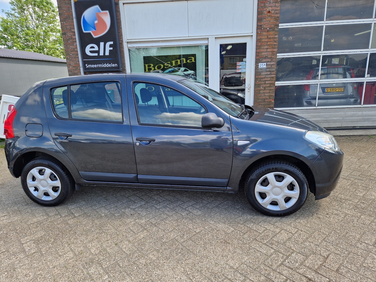 Dacia Sandero - 1.2i "Ambiance" 5 Deurs - Airco - Apk 05-03-2027 !! - AutoWereld.nl