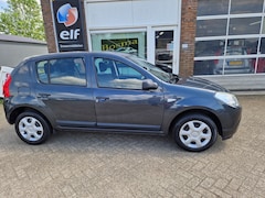 Dacia Sandero - 1.2i "Ambiance" 5 Deurs - Airco - Apk 05-03-2027