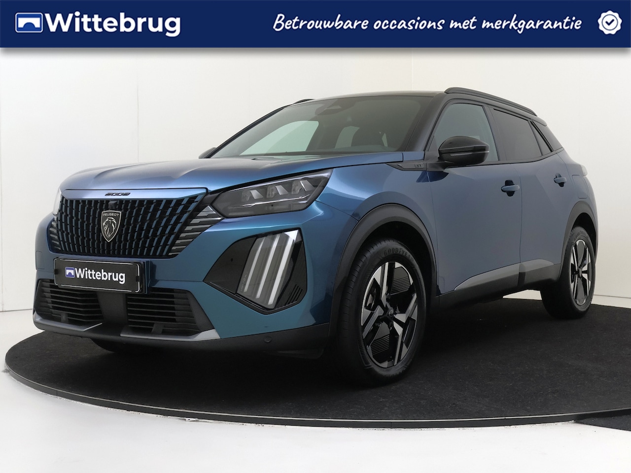 Peugeot 2008 - 1.2 Hybrid 145 GT | Stoelverwarming | Alcantara | Navigatie | Camera | - AutoWereld.nl