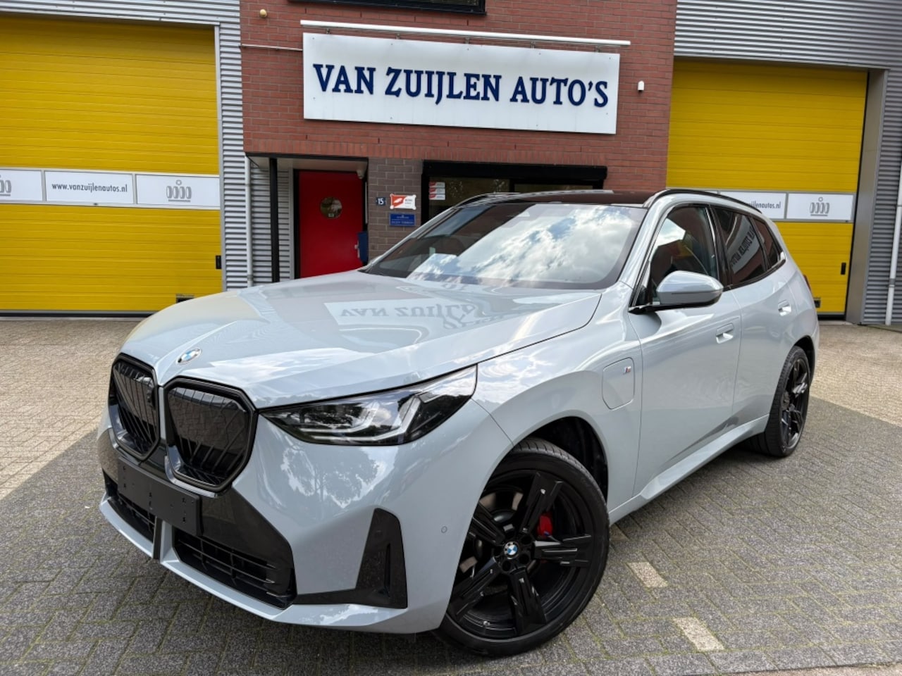BMW X3 - 30e xDrive M-Sport Pro Panorama Trekhaak Harman 21" - AutoWereld.nl