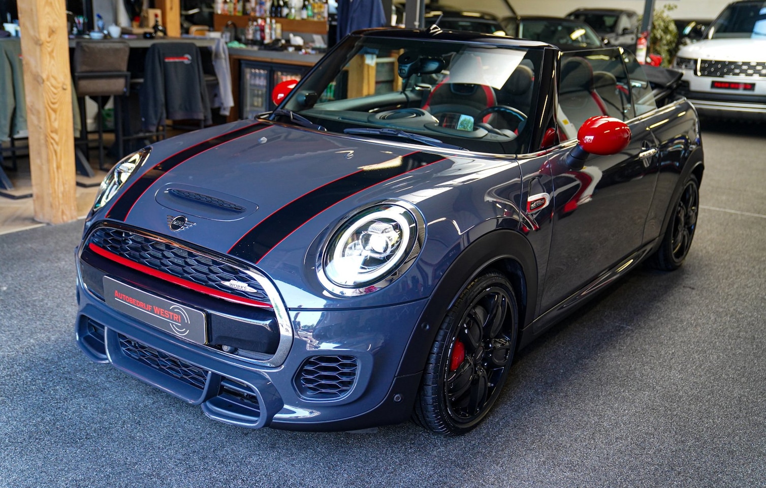 MINI Cabrio - Mini 2.0 John Cooper Works Chili | Cabriolet | Luxe Leder / Alcantara | Harman/Kardon | Ca - AutoWereld.nl