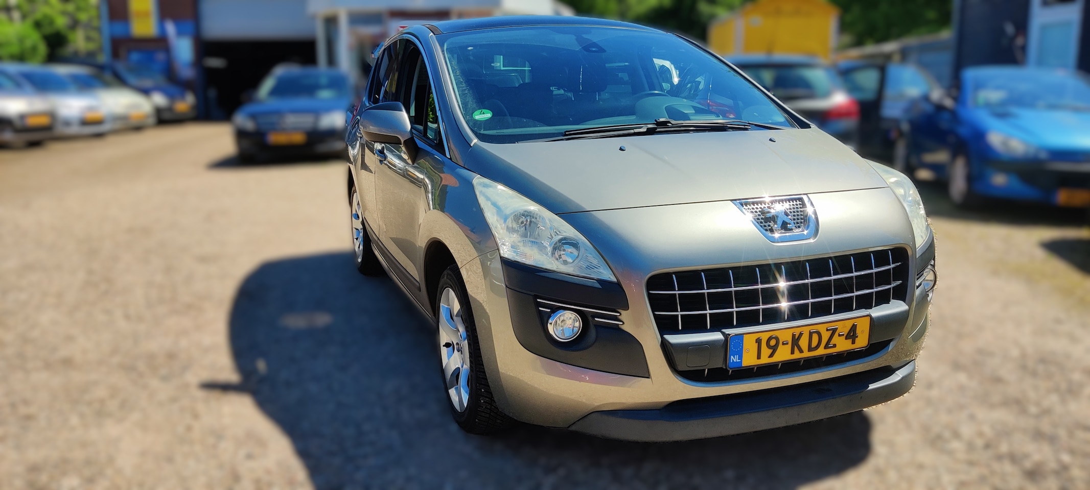Peugeot 3008 - 1.6 VTi Première Panorama dak, elektrisch te openen (glas blijft zitten)