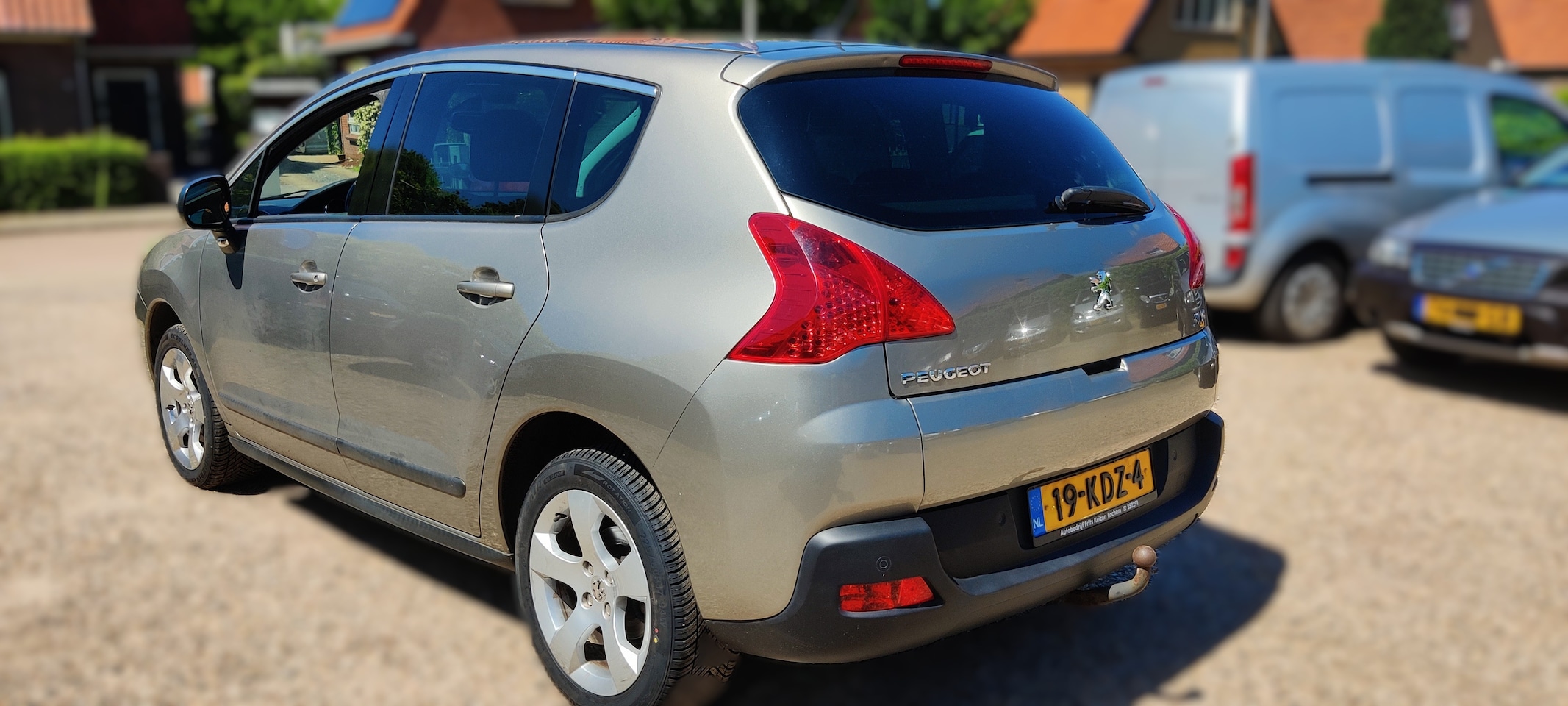 Peugeot 3008 - 1.6 VTi Première Panorama dak, elektrisch te openen (glas blijft zitten)