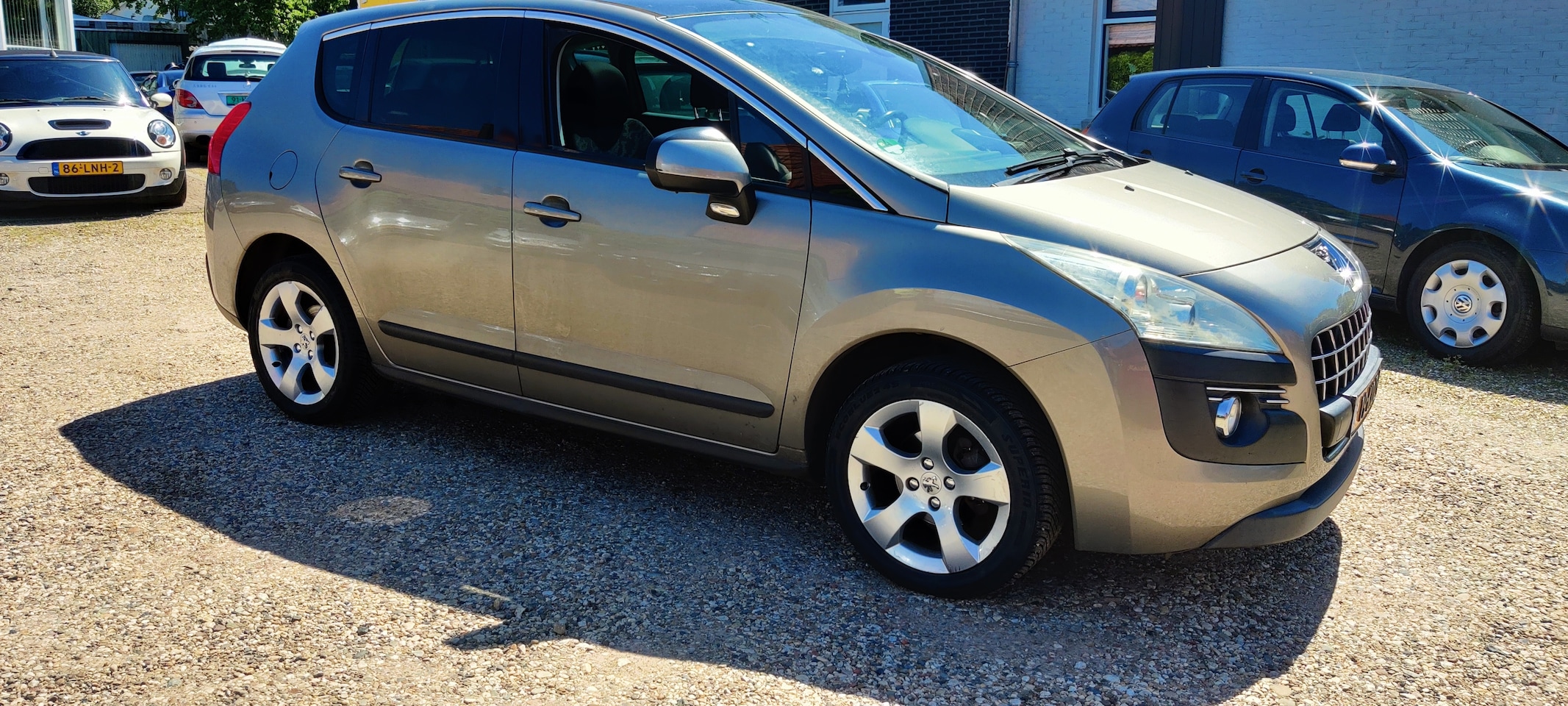 Peugeot 3008 - 1.6 VTi Première Panorama dak, elektrisch te openen (glas blijft zitten)