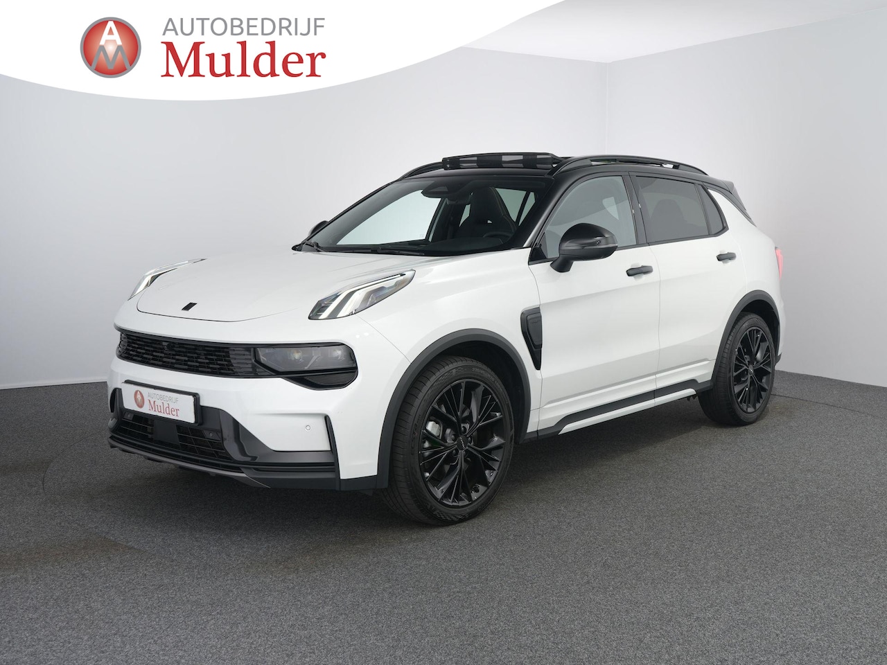 Lynk & Co 01 - 1.5 More | Pano | Leer | 20 "LM | NW Model | - AutoWereld.nl