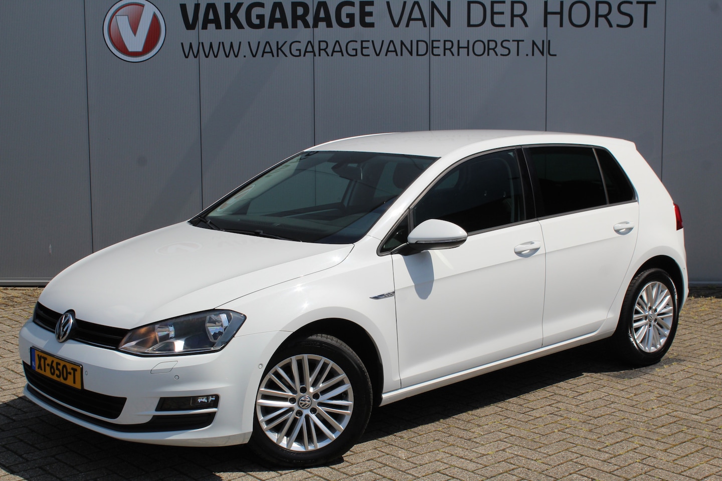 Volkswagen Golf - 1.2-110pk TSI Business Edition Connected 5drs. Mooie sportieve VW Golf CUP! Stoelverwarmin - AutoWereld.nl