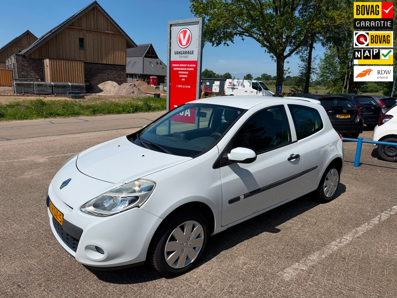 Renault Clio - 1.2 Special Line 1.2 Special Line - AutoWereld.nl