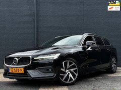 Volvo V60 - 2.0 T5 Momentum | Automaat | Trekhaak | Stoelverw