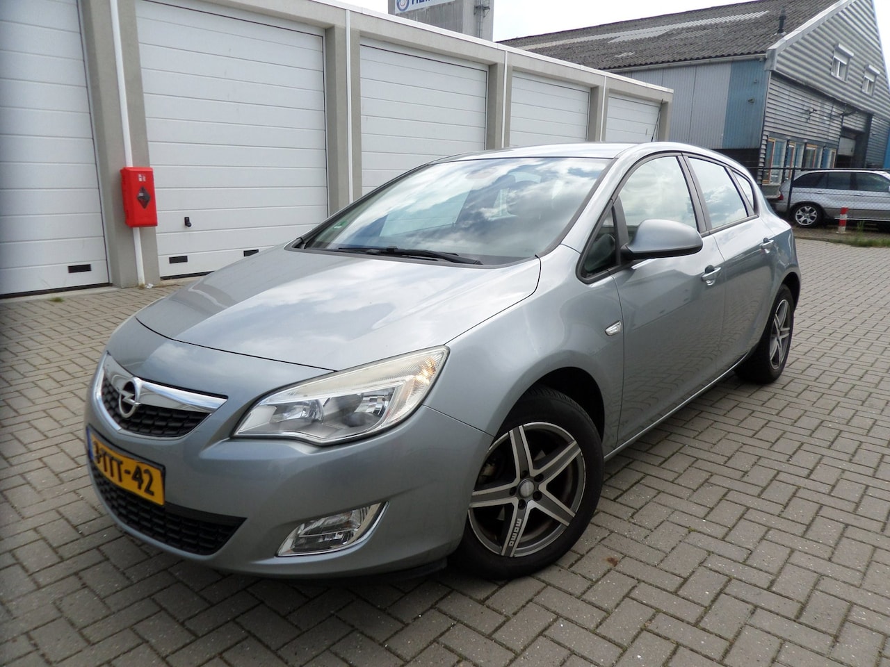 Opel Astra - 1.6 Edition 1.6 Edition - AutoWereld.nl