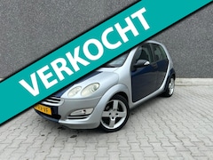 Smart Forfour - 1.1 blackbasic | AIRCO | AUX/USB | ELEK RAMEN | LM VELGEN | ZGAN BANDEN | APK T/M 15-6-202