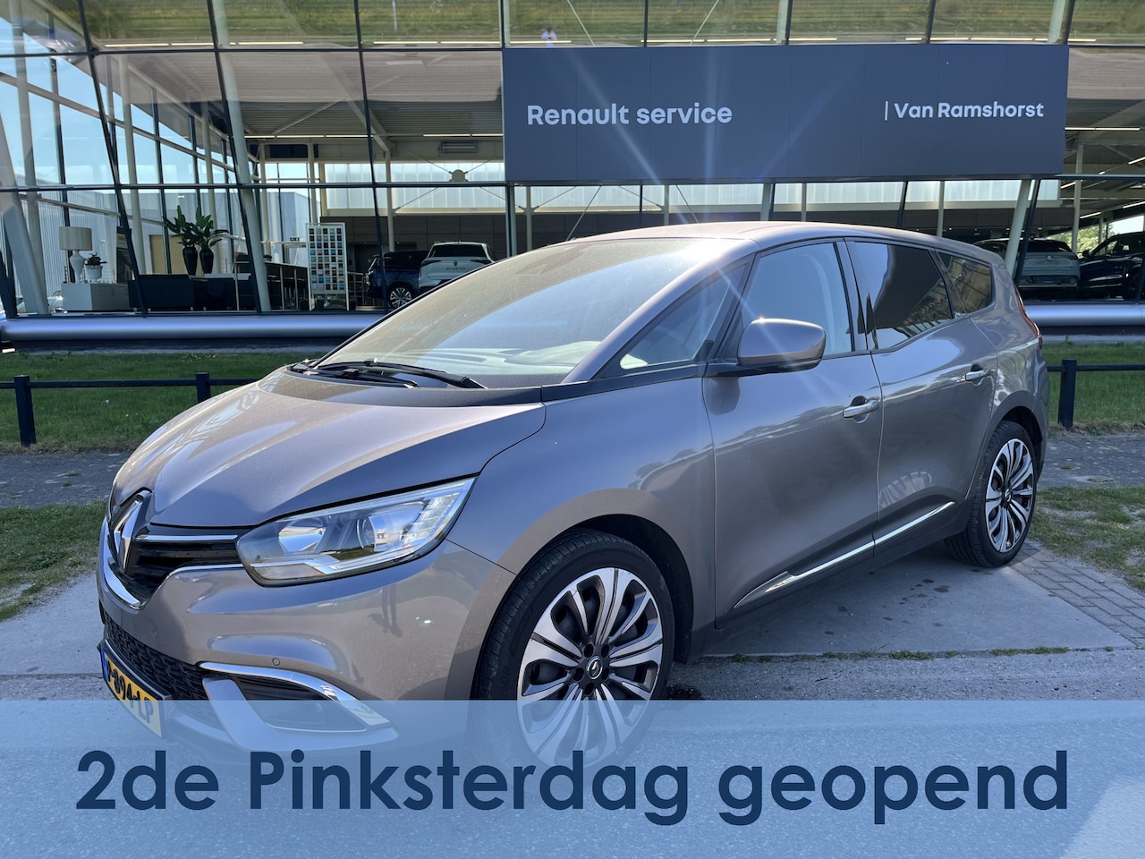 Renault Grand Scénic - 1.3 TCe 140pk!! Business Parkeerhulp achter 2e Pinksterdag open 09.30 - 17.00 uur - AutoWereld.nl