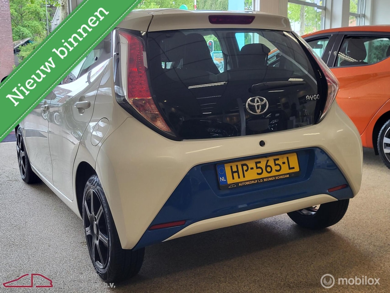 Toyota Aygo - 1.0 VVT-i x-play *NL, 1e EIG, CAMERA, RIJKLAARPRIJS!*