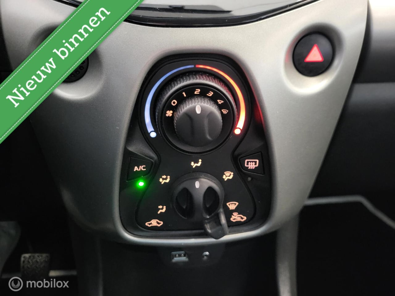 Toyota Aygo - 1.0 VVT-i x-play *NL, 1e EIG, CAMERA, RIJKLAARPRIJS!*