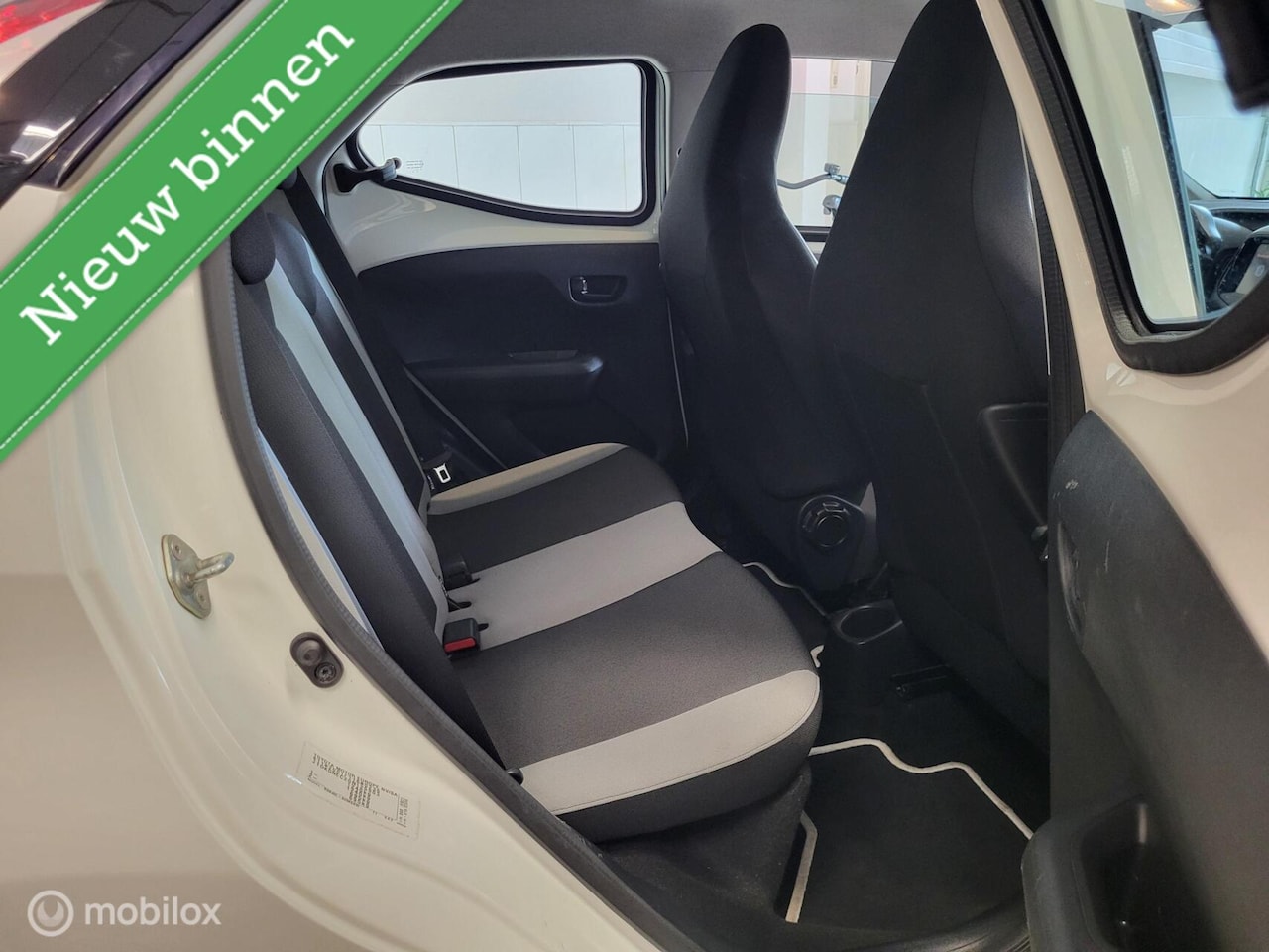 Toyota Aygo - 1.0 VVT-i x-play *NL, 1e EIG, CAMERA, RIJKLAARPRIJS!*