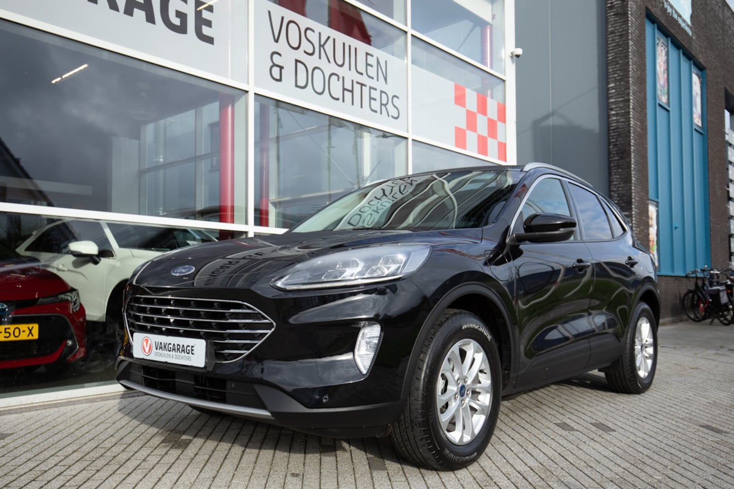 Ford Kuga - 2.5 PHEV Titanium 2.5 PHEV Titanium - AutoWereld.nl