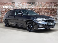 BMW 3-serie Touring - 320e xDrive High Executive M Sport Pakket Automaat / Live Cockpit Professional / Adaptief