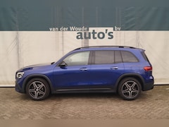 Mercedes-Benz GLB - 180 Automaat AMG Business Solution -PANO-ECC-TREKHAAK
