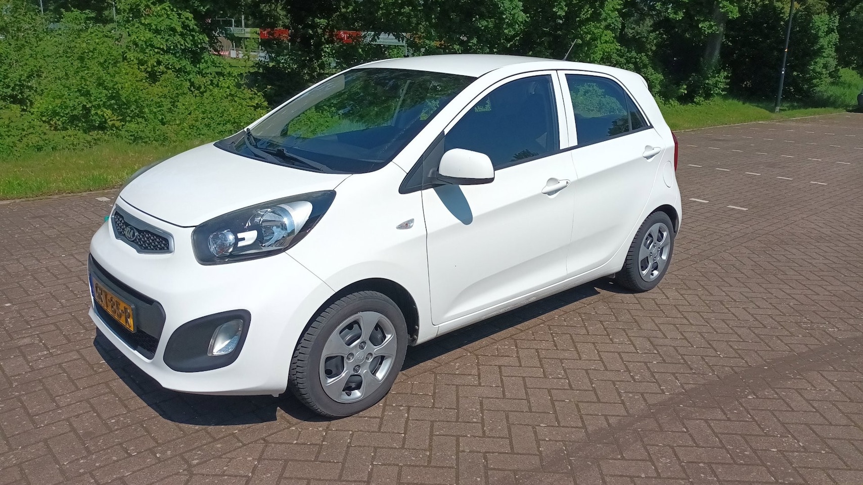 Kia Picanto - 1.0 CVVT Airco 1.0 CVVT Airco / Nieuwe apk - AutoWereld.nl