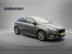 Ford Focus - 1.0 Titanium ST-Line - Carplay, Camera, Cruise, Clima