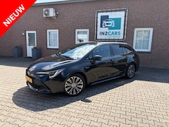 Toyota Corolla Touring Sports - 2.0 Hybrid Style *All-weather banden