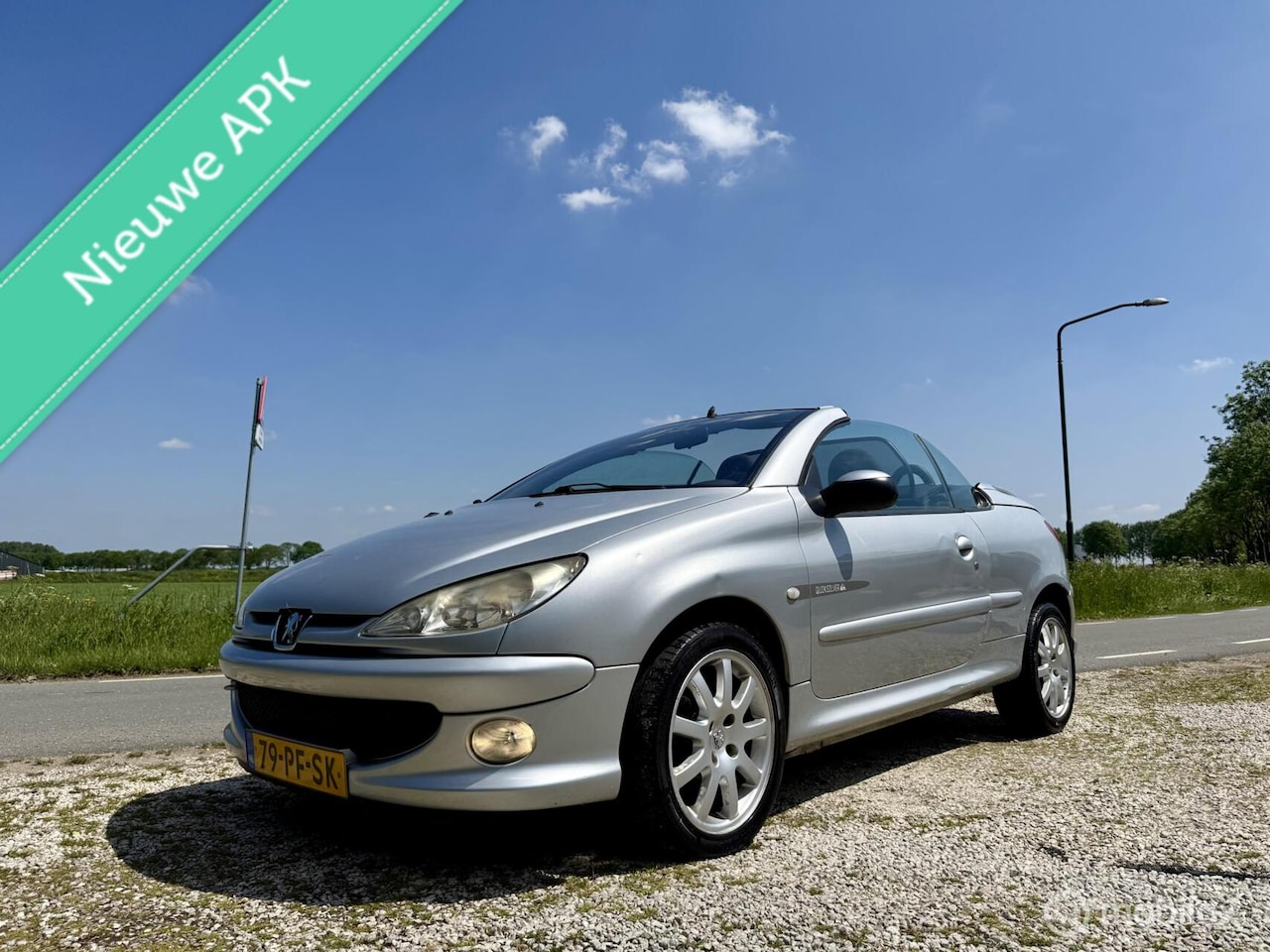 Peugeot 206 CC - 1.6-16V Quiksilver 1.6-16V Quiksilver, BJ 2004, APK Juni 2027 - AutoWereld.nl
